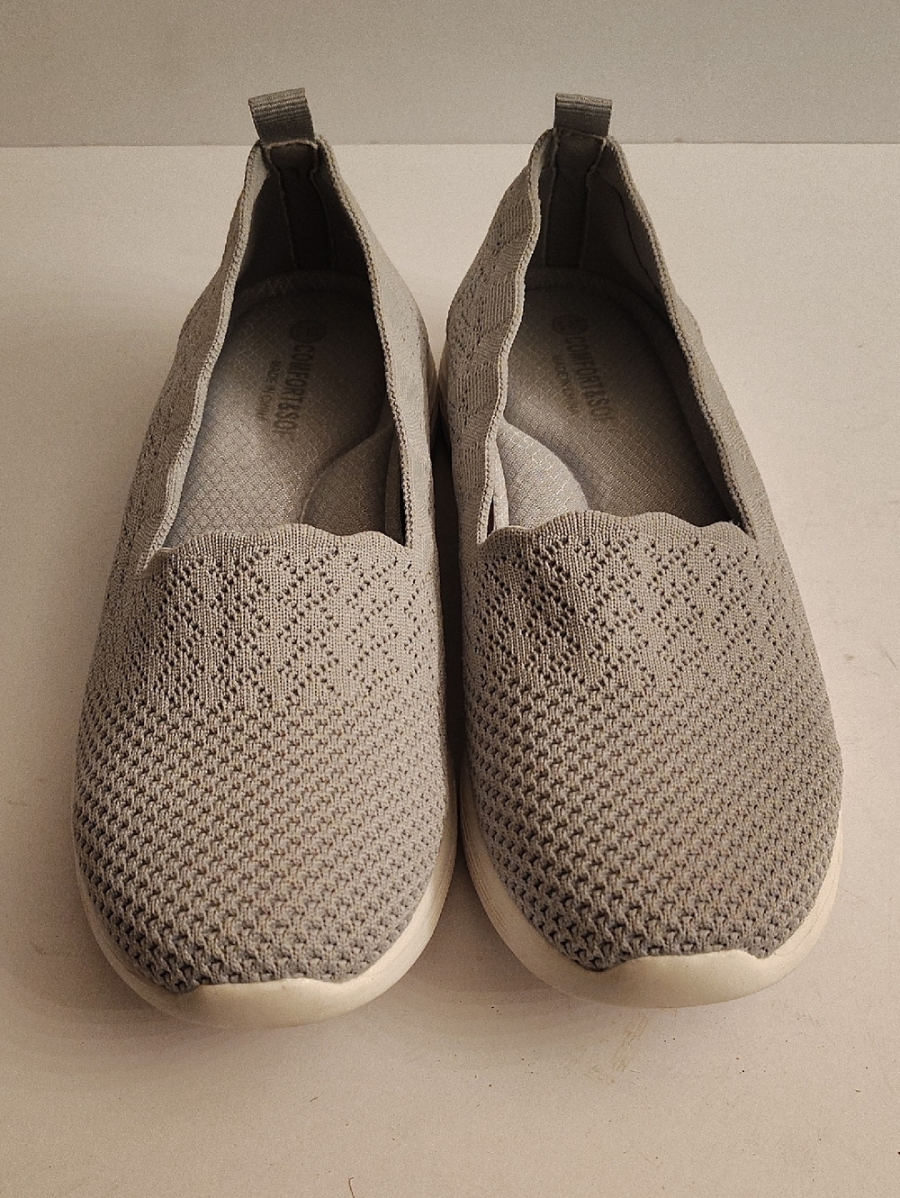 Breathable Knit Slip-On Mules in Light Gray